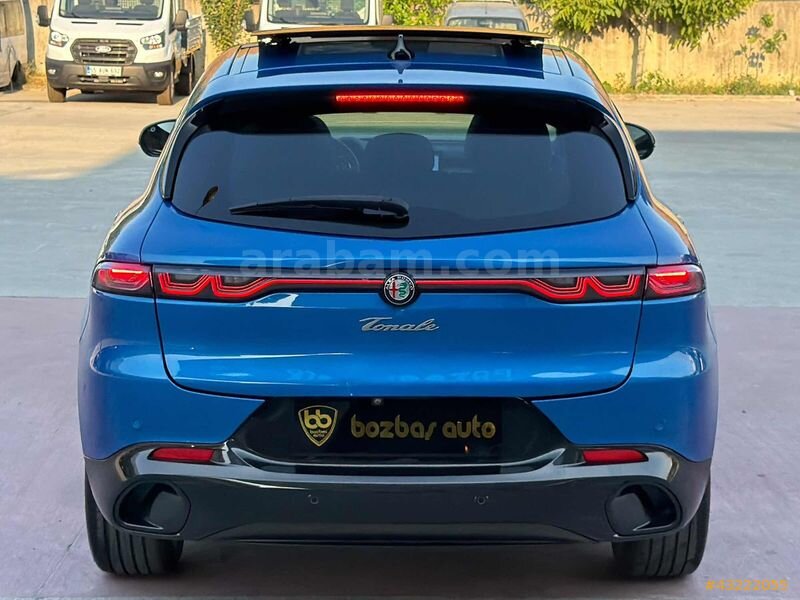 BOZBAŞ AUTO'DAN 2023 MODEL HATASIZ BOYASIZ ALFA ROMEO TONALE 3