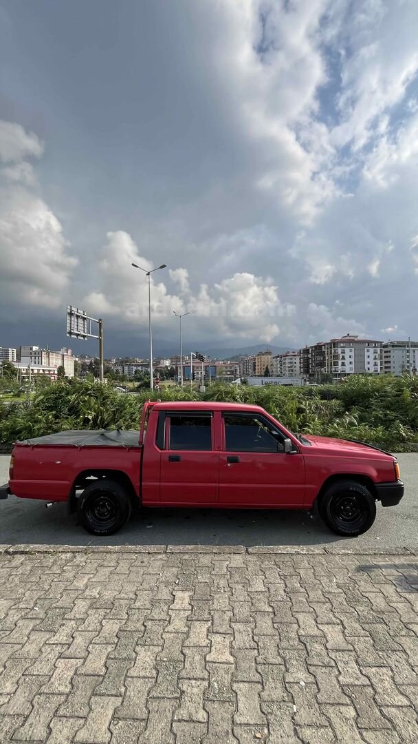 Sahibinden Mitsubishi L 200 4x2 Pick Up 1998 Model 4