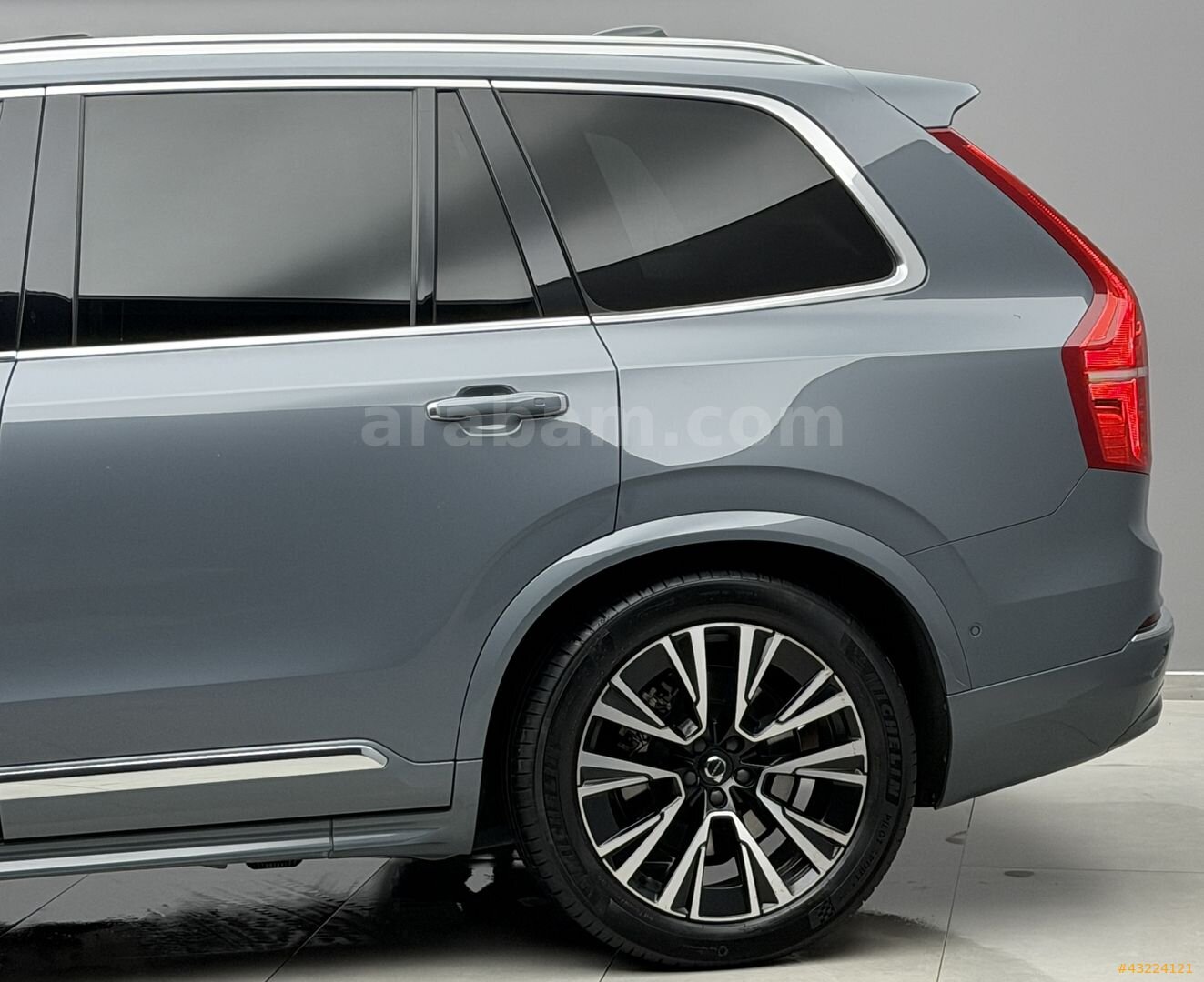 2022 XC90 2.0 T8 RECHARGE PLUS BRIGHT PLUG IN HYBRID 7 KİŞİLİK 7