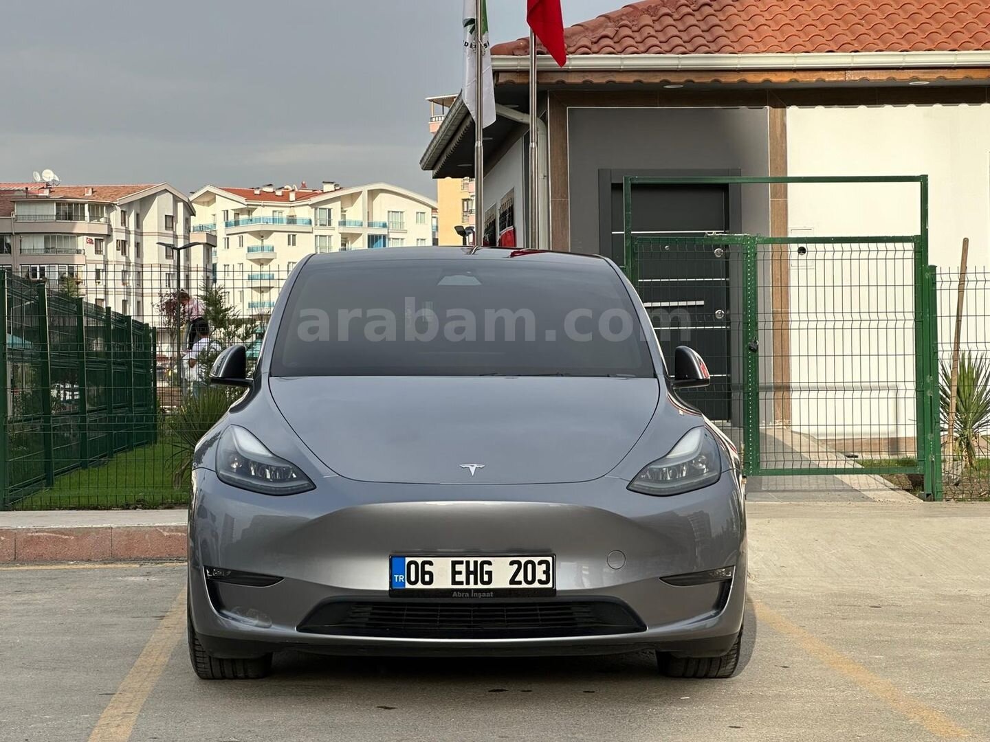 Galeriden Tesla Model Y Performance (Legacy) 2023 Model Ankara 50.722 km Gri (titanyum) 6