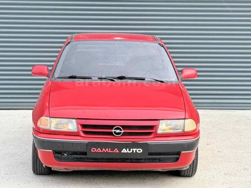 Galeriden Opel Astra 1.4 GLS 1994 Model Gaziantep 350.000 km Kırmızı