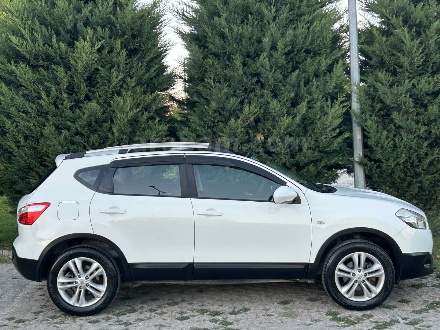 Nissan Qashqai 1.6 Tekna Pack 2011 Model Hatasız Boyasız Cam Tavan 2