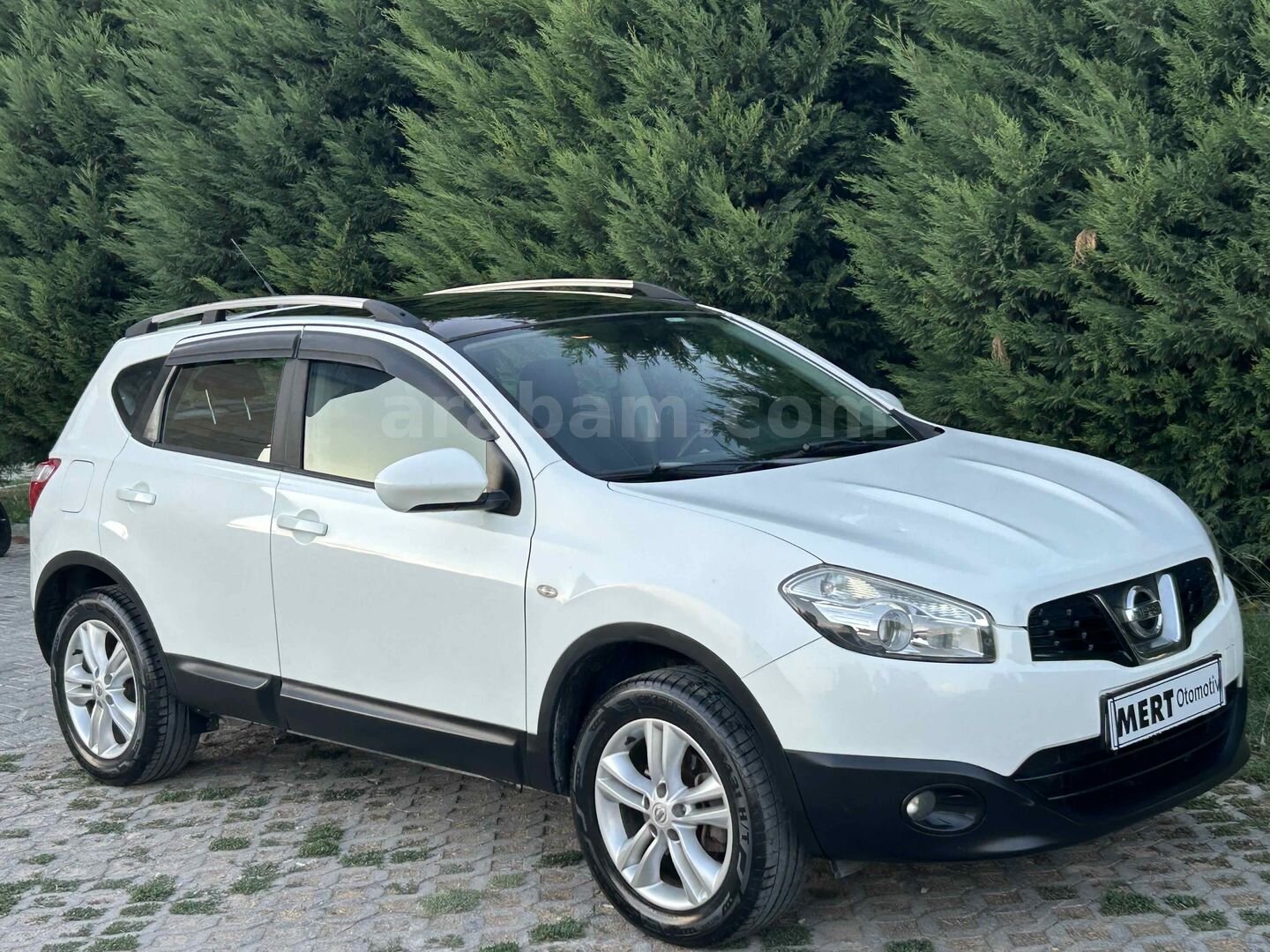 Nissan Qashqai 1.6 Tekna Pack 2011 Model Hatasız Boyasız Cam Tavan 1