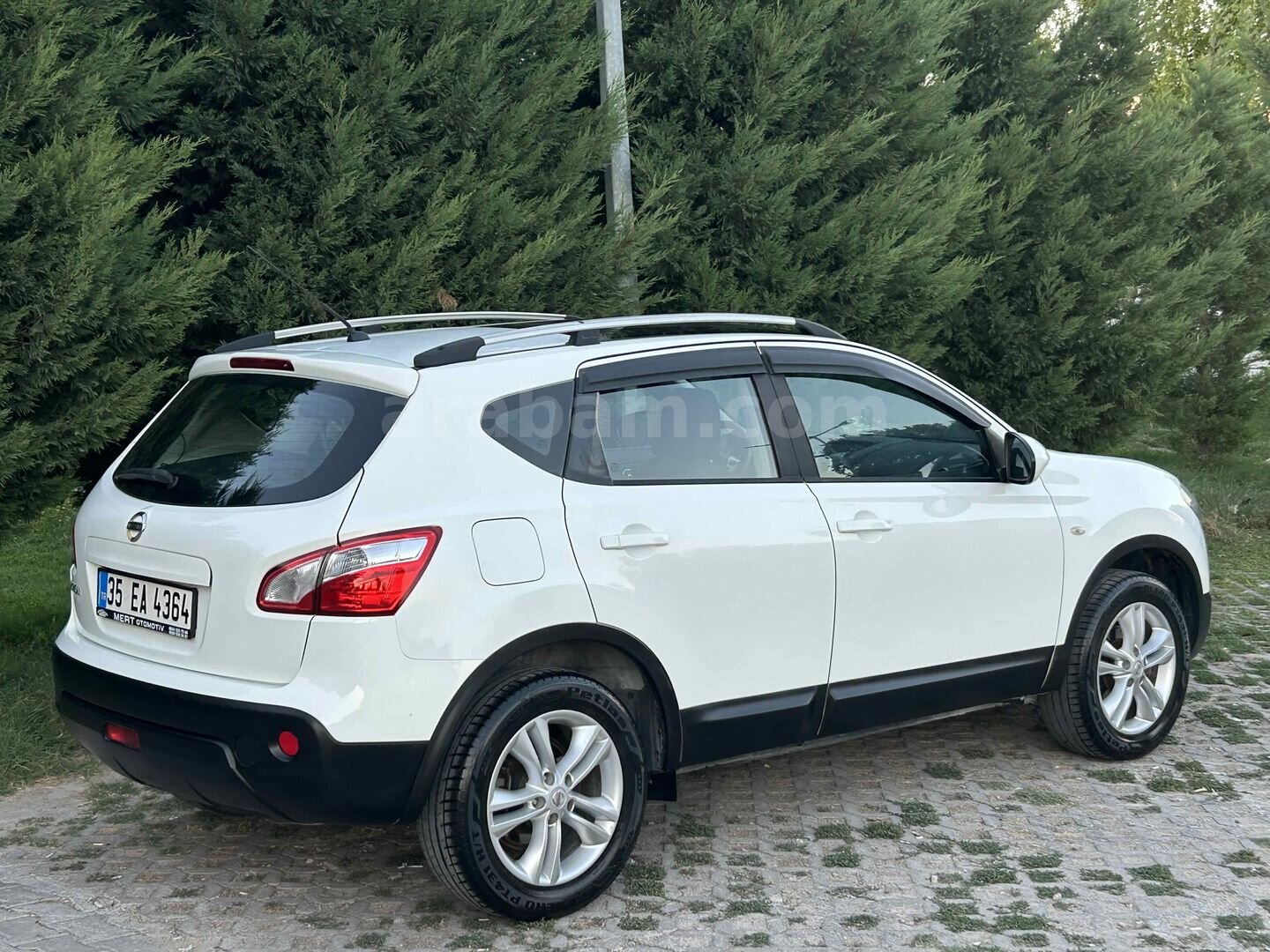 Nissan Qashqai 1.6 Tekna Pack 2011 Model Hatasız Boyasız Cam Tavan 3