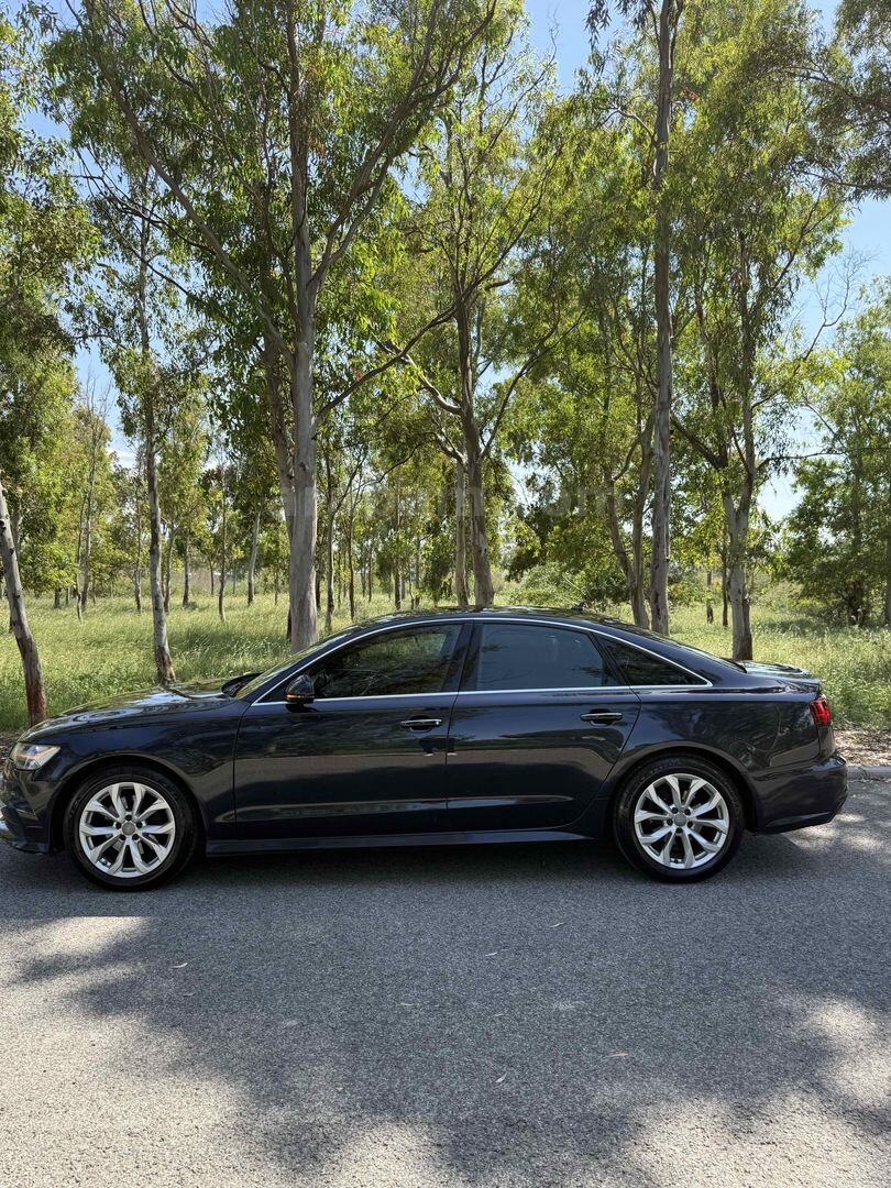 Sahibinden Audi A6 Sedan 2.0 TDI Quattro 2016 Model İzmir 380.000 km Lacivert 4