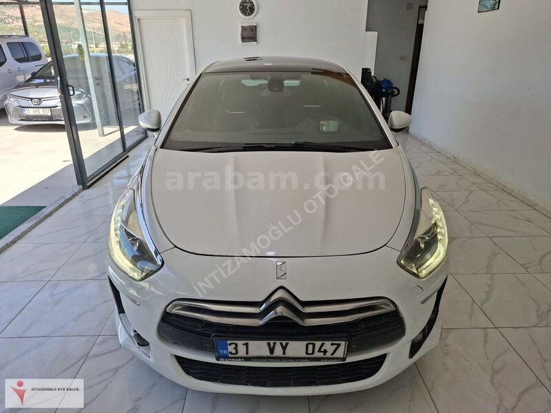 2013 DS5 1.6 e-HDi D-Sport 275.000 KM Emsalsiz Temizlikte