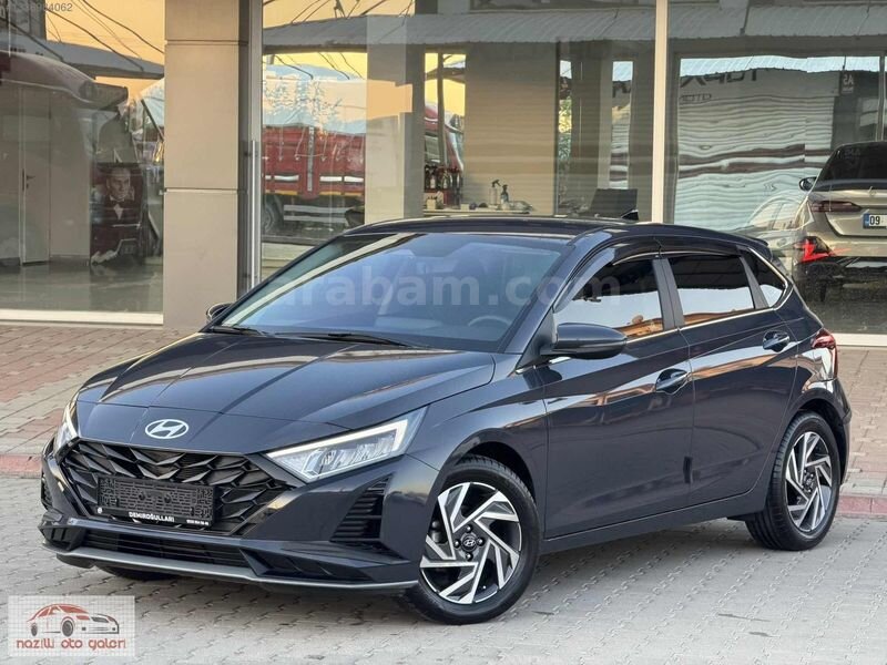 Galeriden Hyundai i20 1.4 MPI Style 2024 Model Aydın 13.000 km Gri 1