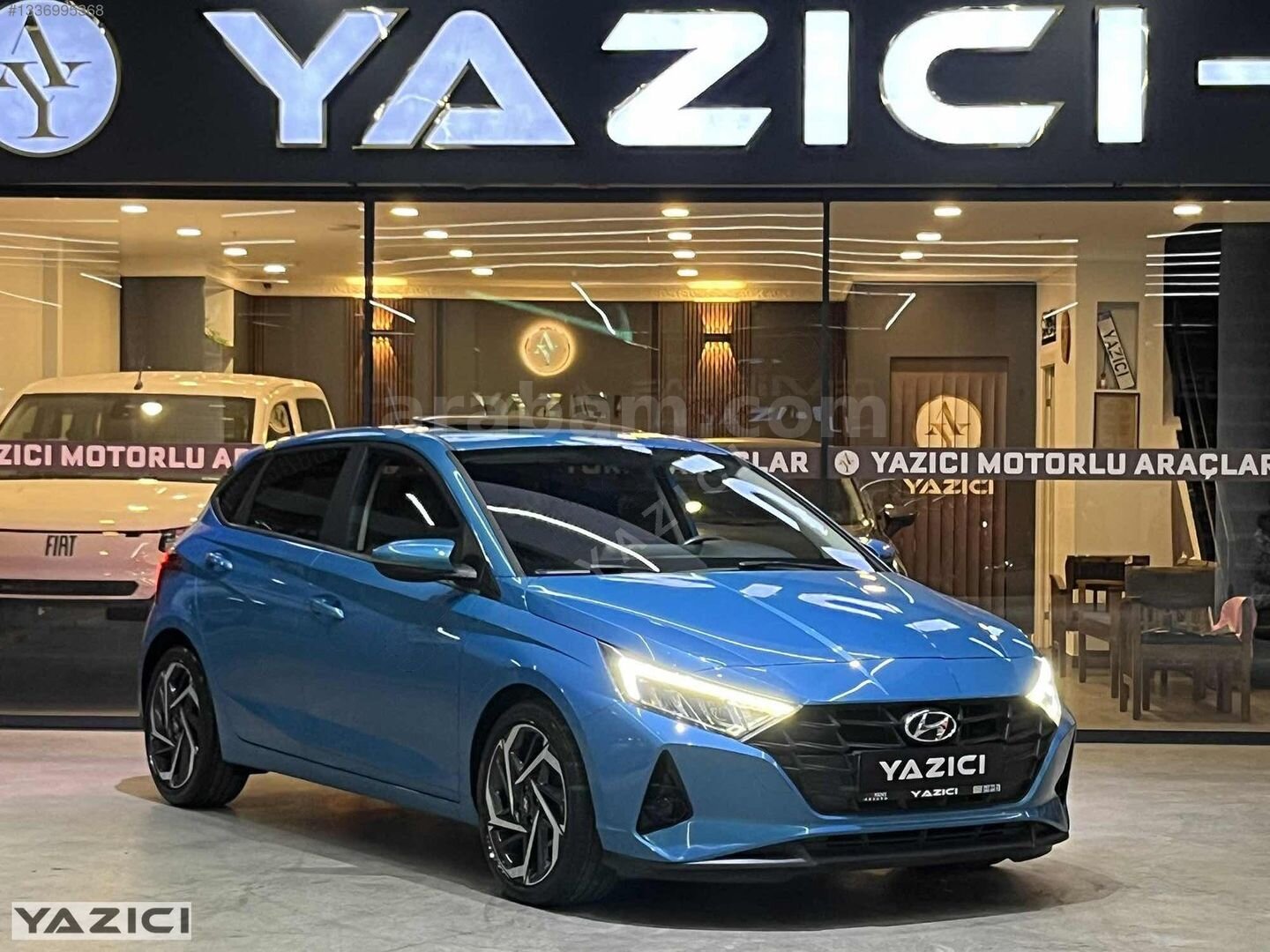 Galeriden Hyundai i20 1.4 MPI Style Plus 2021 Model Ankara 42.000 km Mavi 2