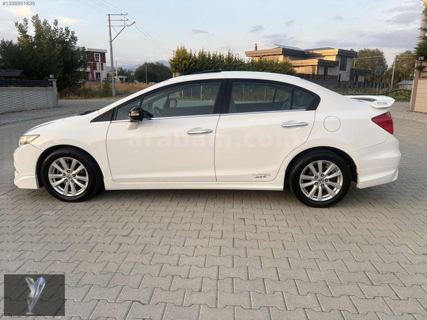 Galeriden Honda Civic 1.6i VTEC Eco Elegance 2013 Model Bolu 147.000 km Beyaz 4