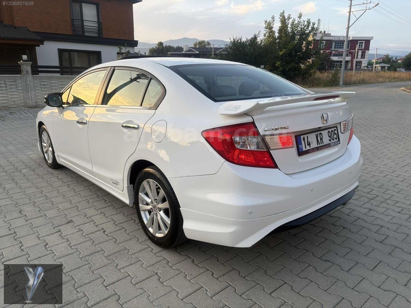 Galeriden Honda Civic 1.6i VTEC Eco Elegance 2013 Model Bolu 147.000 km Beyaz 5