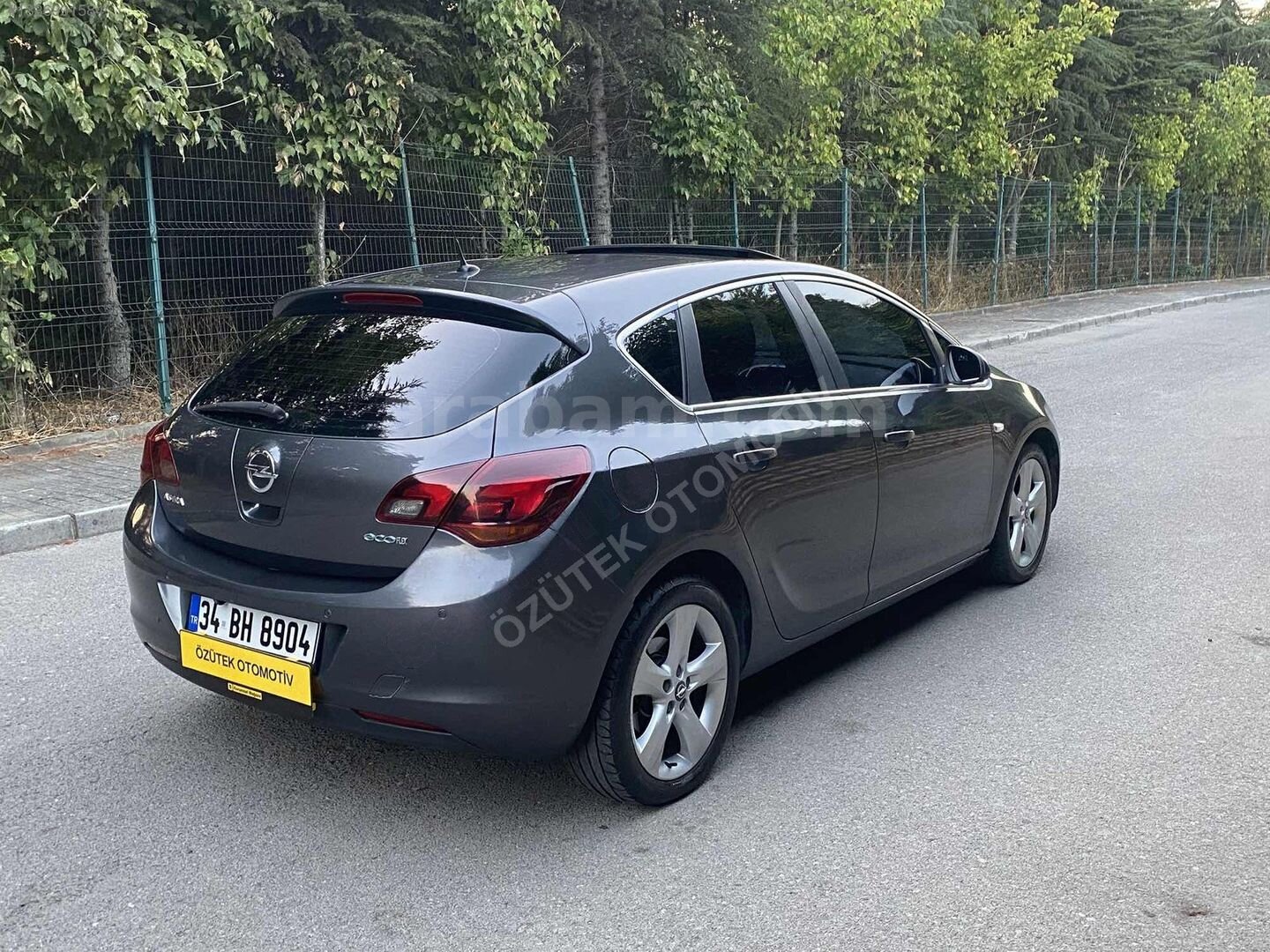 Galeriden Opel Astra 1.3 CDTI ecoFLEX Sport 2012 Model İstanbul 195.000 km Gri 5