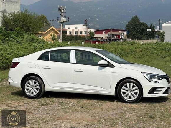 cadence megane ホワイト Galeriden Renault Megane 1.3 TCe Touch 2025 Model Gaziantep 12.000