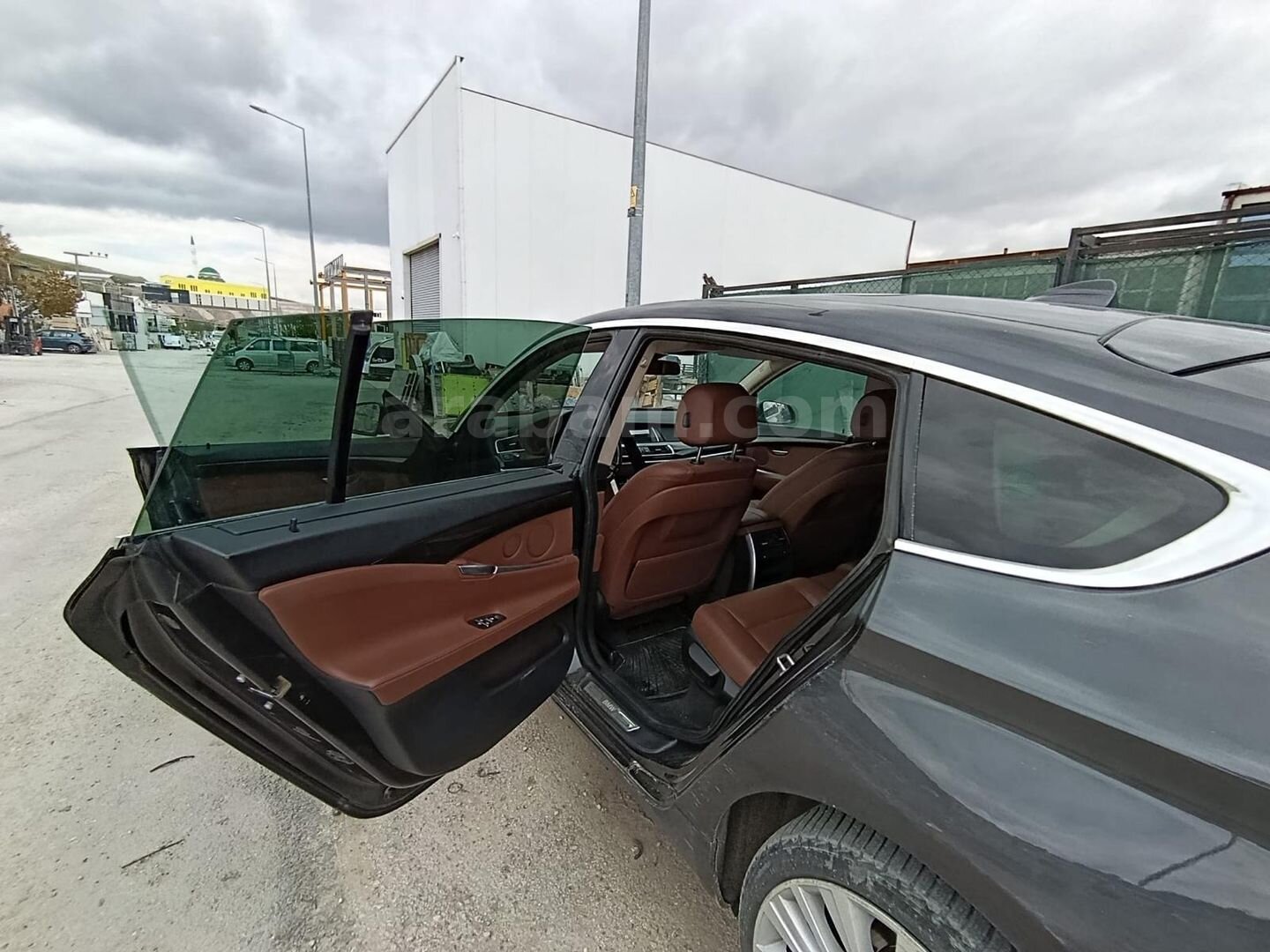 Sahibinden BMW 5 Serisi 520d Gran Turismo Luxury Line 2016 Model Ankara 220.000 km Gri (metalik) 7