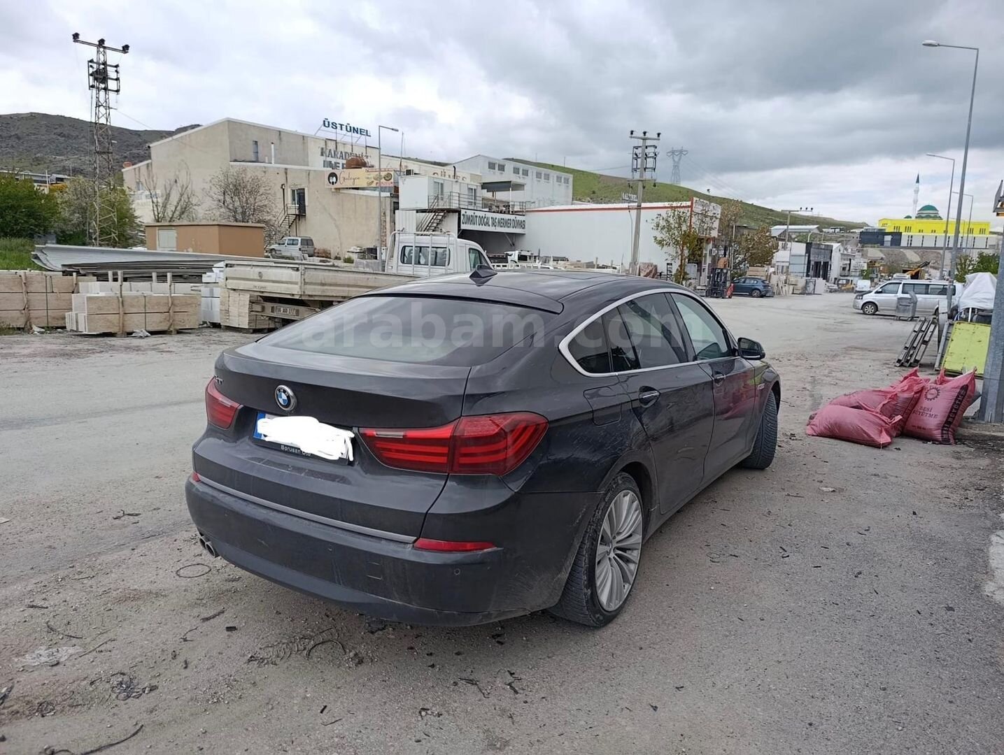 Sahibinden BMW 5 Serisi 520d Gran Turismo Luxury Line 2016 Model Ankara 220.000 km Gri (metalik) 4