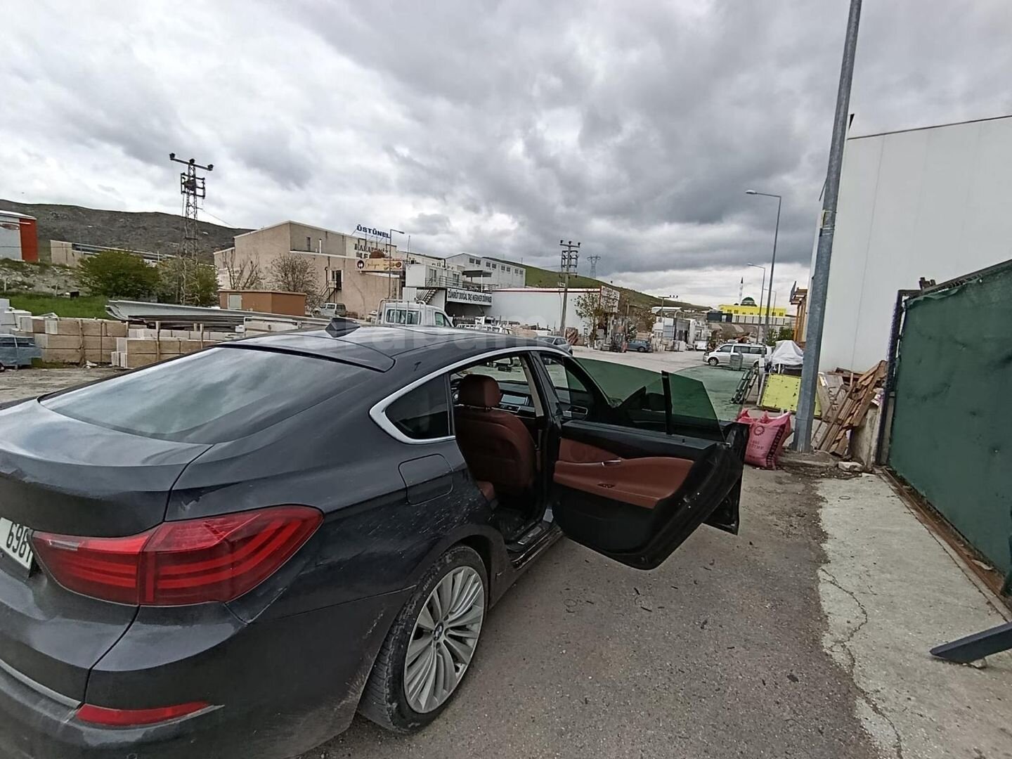 Sahibinden BMW 5 Serisi 520d Gran Turismo Luxury Line 2016 Model Ankara 220.000 km Gri (metalik) 6