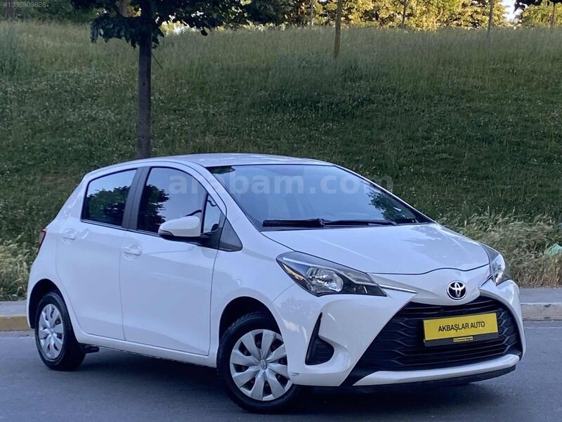 Galeriden Toyota Yaris 1.0 Life 2018 Model İstanbul 226.000 km Beyaz