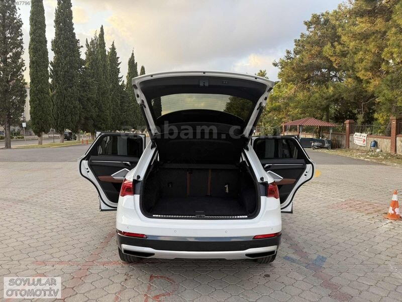 2021 AUDİ Q3 35TFSİ HBRİT BOYASIZ+CAM TAVAN+TABA+90binKM 4