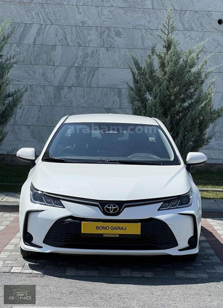 Galeriden Toyota Corolla 1.5 Vision Plus 2024 Model Kayseri 87.900 km Beyaz 4