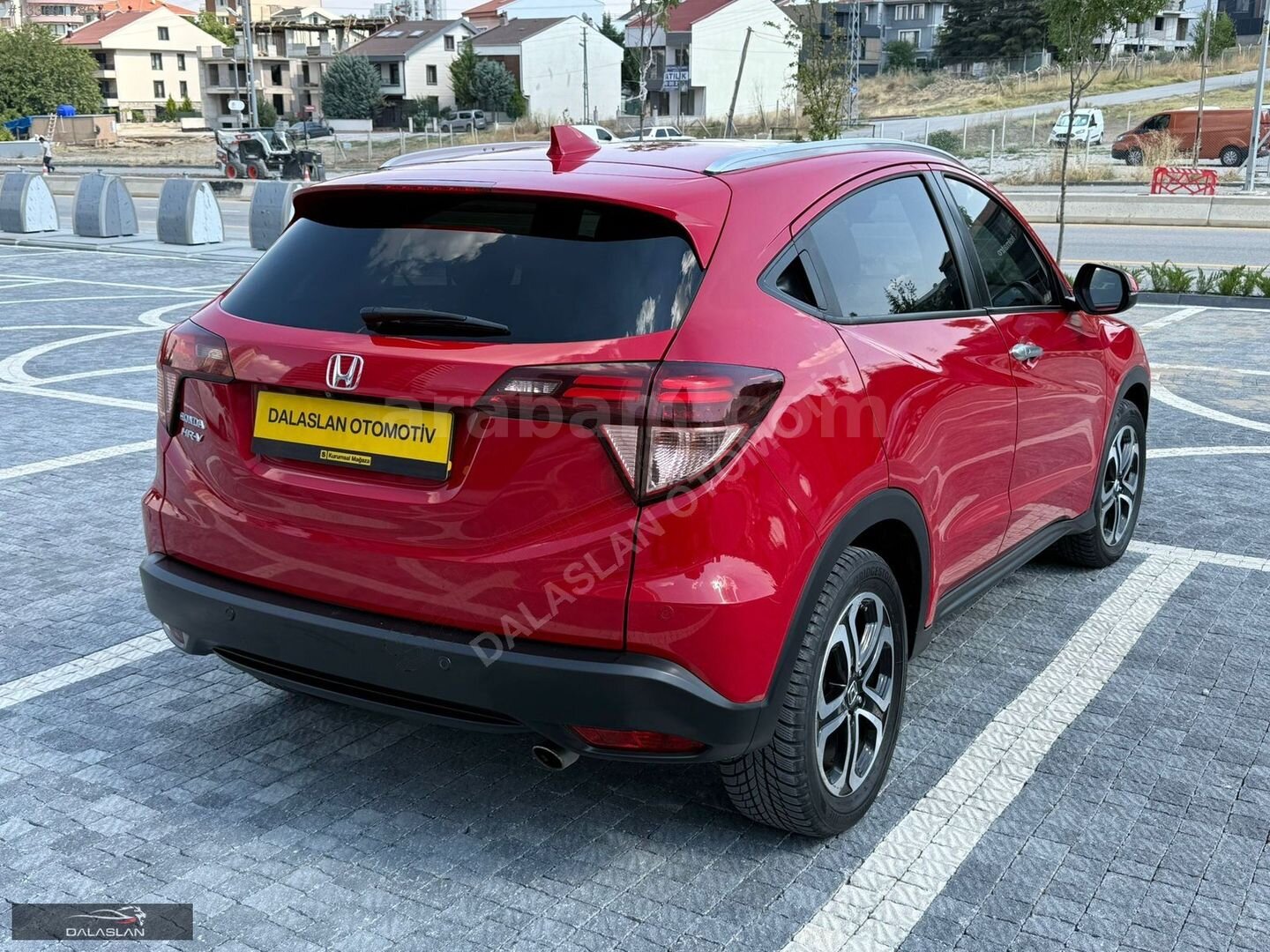 HONDA HR-V 1.5 İ-VTEC 2017 ÇIKIŞLI HATASIZ BOYASIZ TRAMERSİZ 5