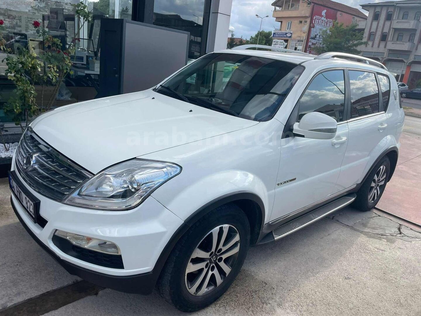 Galeriden KGM SsangYong Rexton 2.0 e-XDI W 4x4 Limited 2012 Model Sakarya 277.000 km Beyaz 3