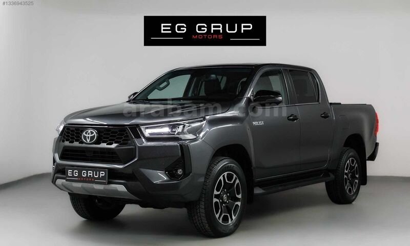 2025 MODEL/TOYOTA/Hİ-LÜX/2.4.D-4D 4X4 HATASIZ/% 20 KDV'Lİ