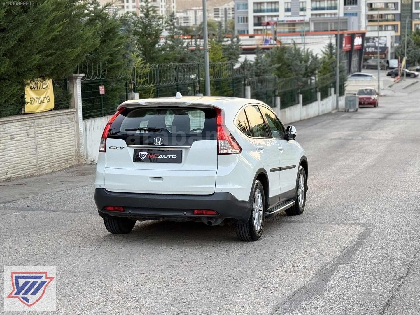 İLK SAHİBNDEN CR-V 1.6 İ-DTEC SERVİS BAKIMLI KOZMETİĞİ KUSURSUZ 3