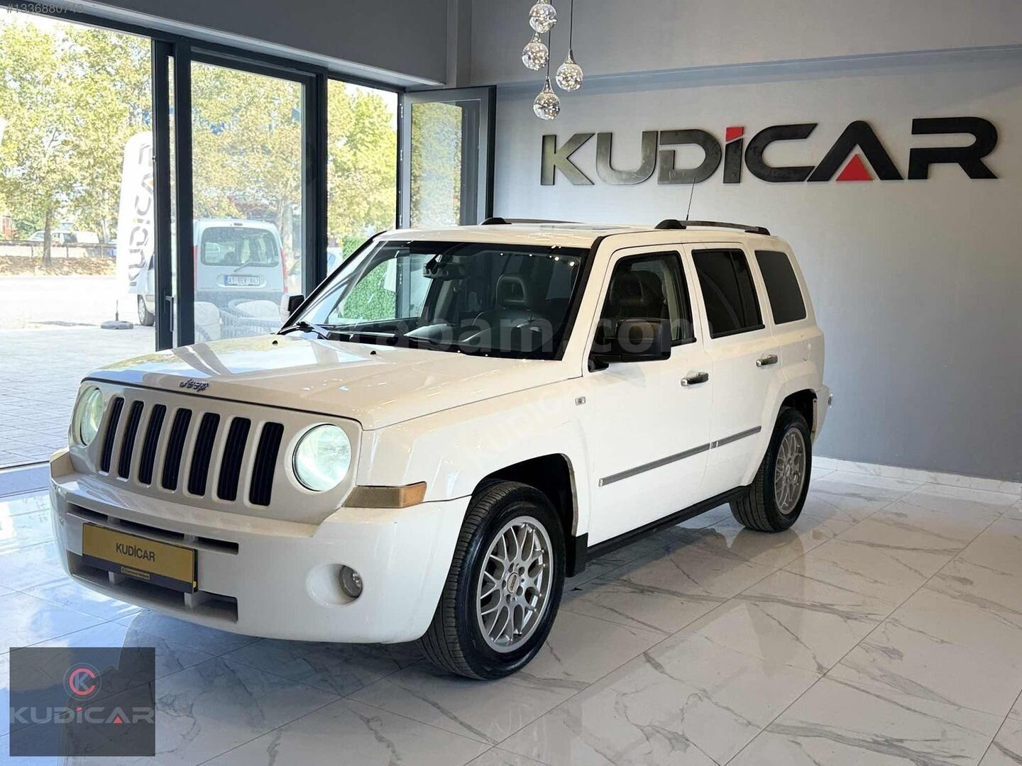 2010 MODEL JEEP PATRIOT 2.0 CRD 4x4 LİMİTED ÇEKİ DEMİRİ SUNROOF 3