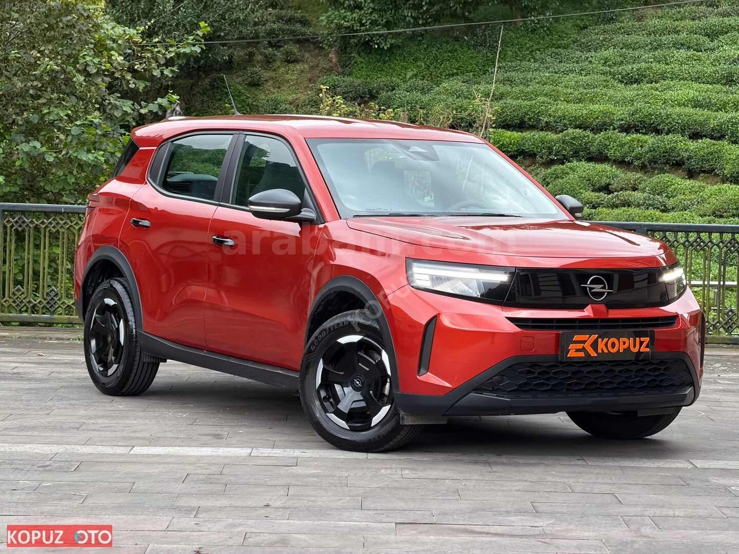 Galeriden Opel Frontera 1.2 Hybrid Edition 2025 Model Rize 10.000 km Turuncu 3