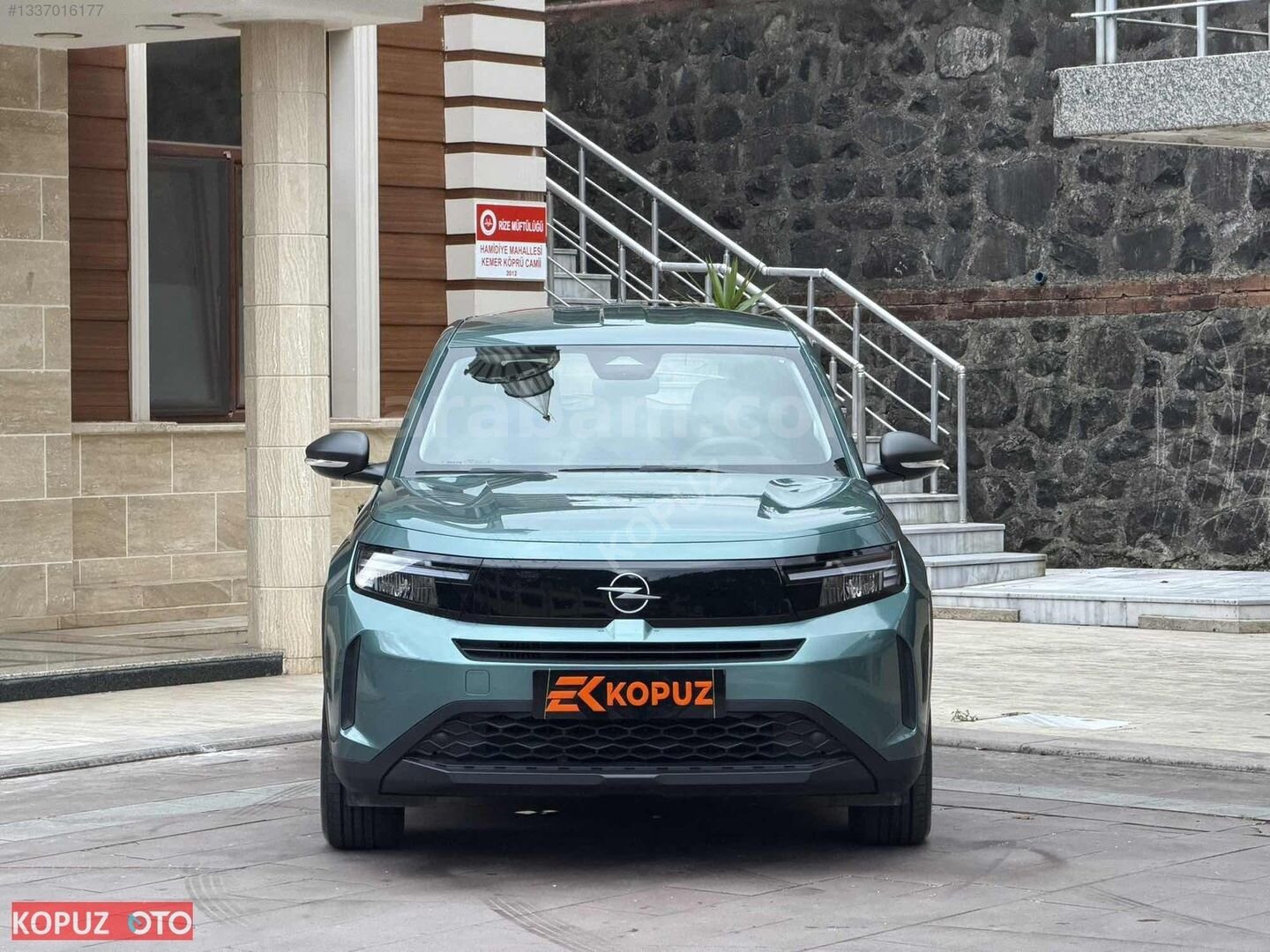 Galeriden Opel Frontera 1.2 Hybrid Edition 2025 Model Rize 14.000 km Yeşil 1