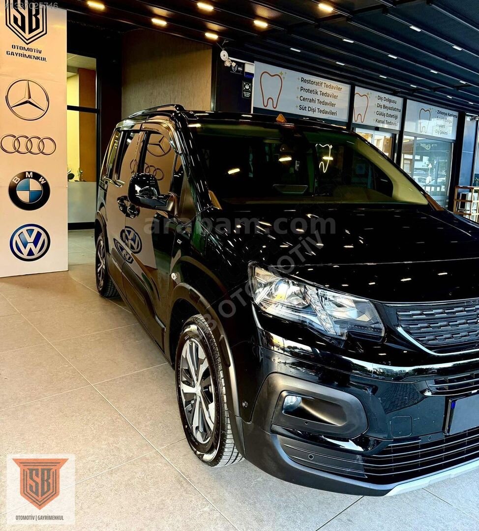 Galeriden Peugeot Rifter 1.5 BlueHDI GT 2023 Model Bursa 88.000 km Siyah 4