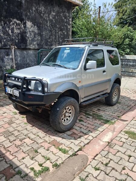 Sahibinden Suzuki Jimny 1.3 JLX 2012 Model 143.000 km Gri