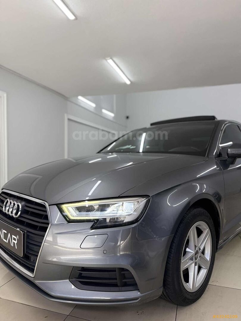 Galeriden Audi A3 Sedan 35 TFSI Dynamic 2020 Model İstanbul 139.000 km Gri 6