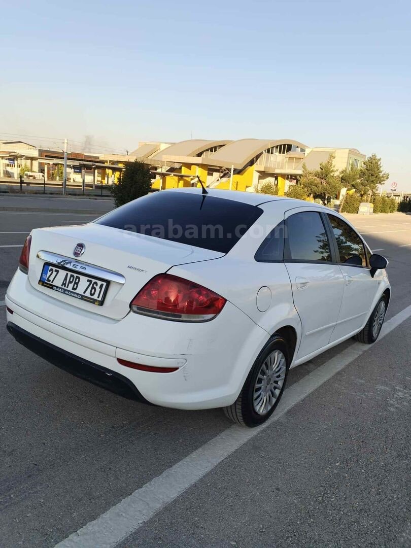 Galeriden Fiat Linea 1.3 Multijet Pop 2013 Model Gaziantep 230.000 km Beyaz 7