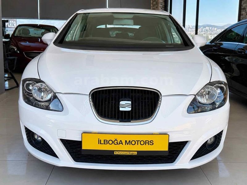 Galeriden Seat Leon 1.6 TDI CR Style 2012 Model İzmir 274.000 km