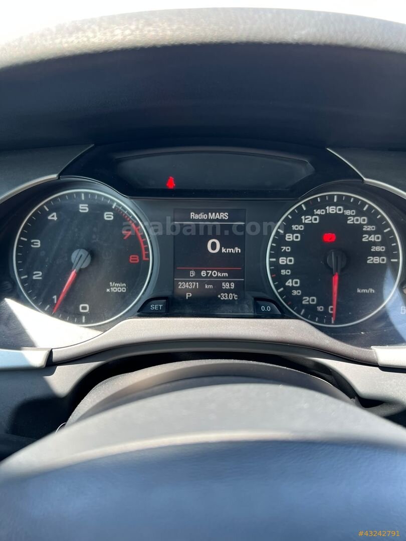 Galeriden Audi A4 Sedan 2.0 TFSI Quattro 2010 Model Denizli 238.000 km Beyaz 6