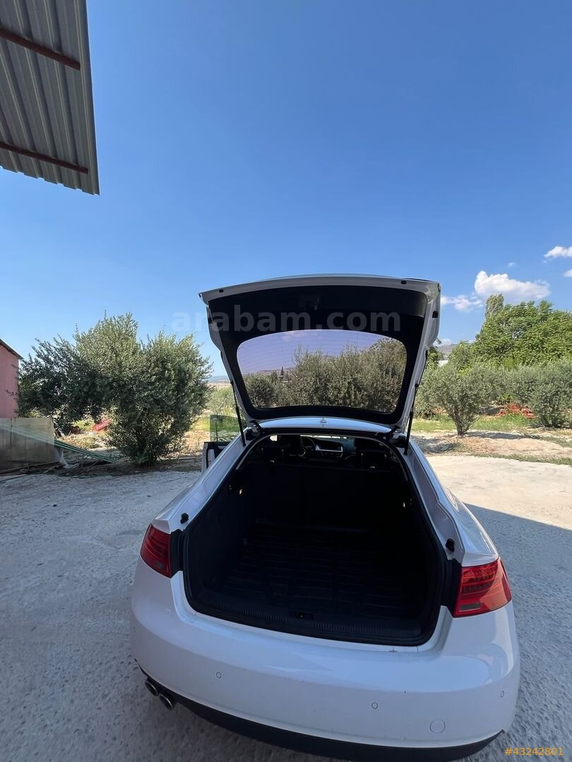 Galeriden Audi A5 Sportback 2.0 TDI Quattro 2016 Model Denizli 220.000 km Beyaz 4