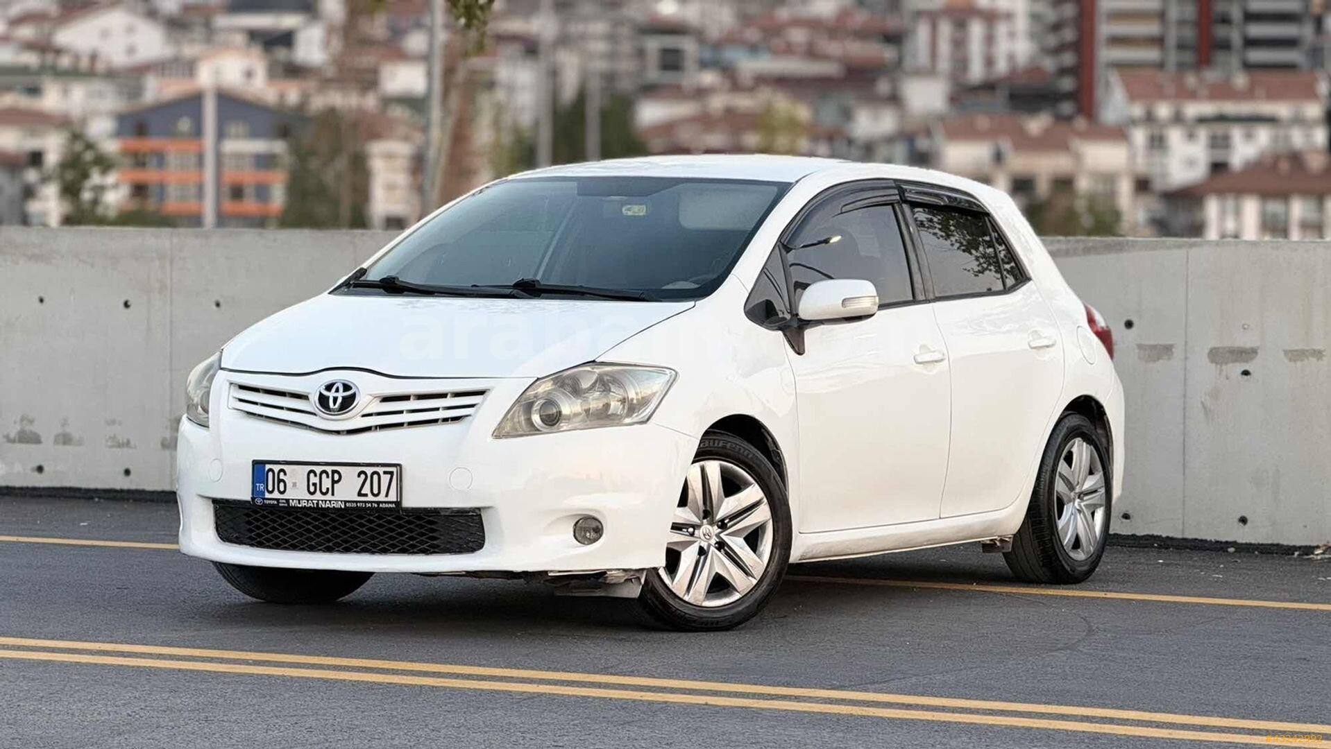 Galeriden Toyota Auris 1.4 D-4D Comfort Extra 2011 Model Ankara 241.000 km Beyaz 3