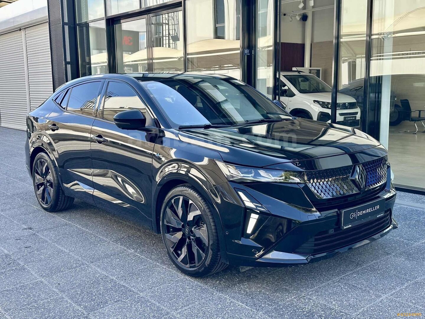 Renault Bayiden 2024 Rafale 1.2 200 Hp Esprit Alpine 4Control 2