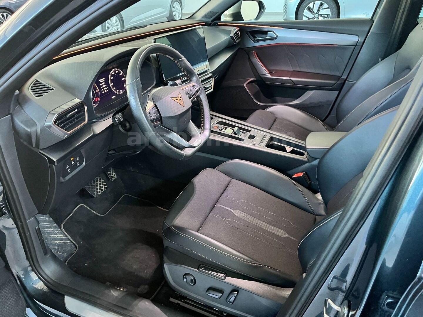 Galeriden Cupra Leon 1.5 eTSI Impulse 2023 Model Antalya 20.320 km Gri 6
