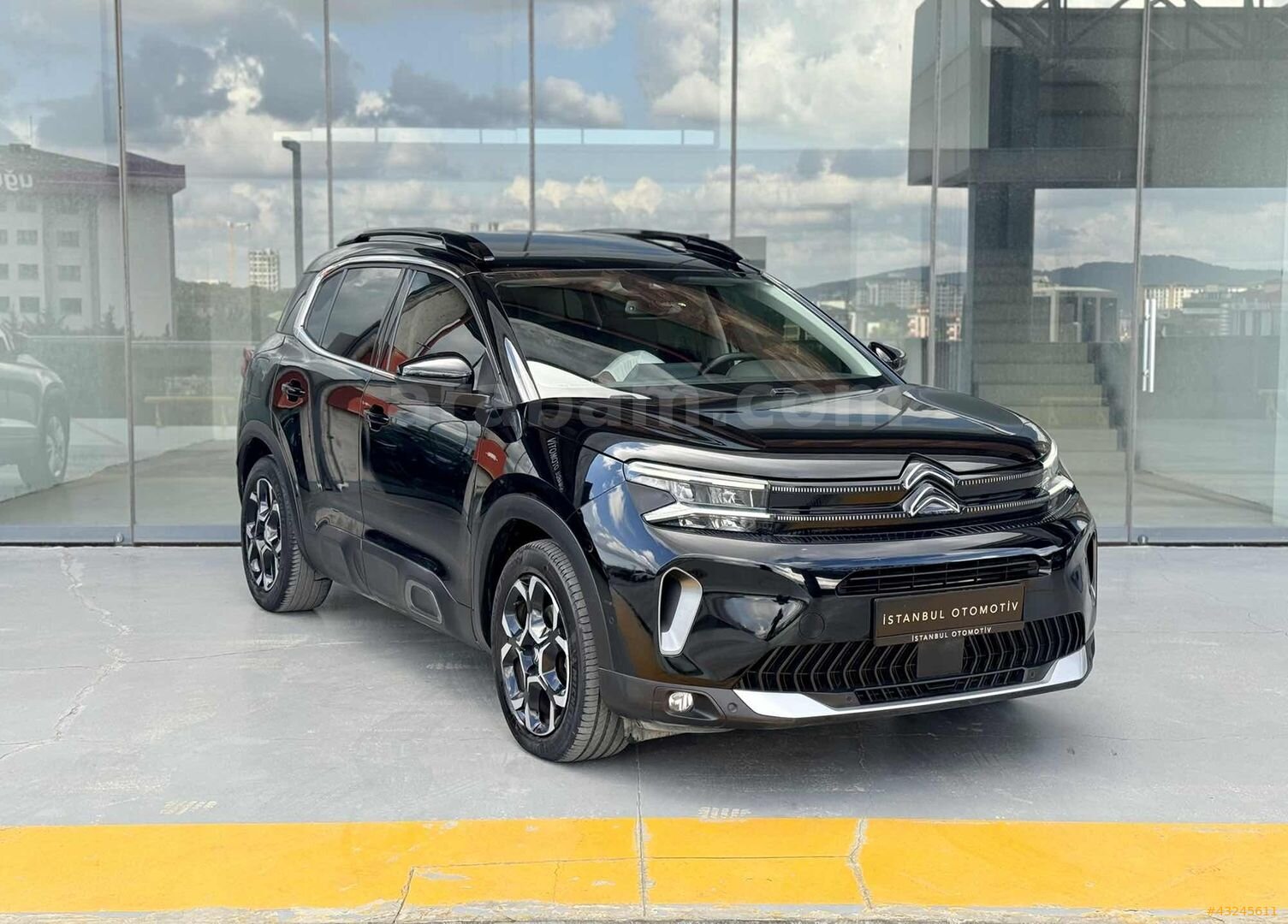 2024 C5 AİRCROSS 1.5 SHİNE CAM TAVAN K.NOKTA ISITMA BOYASIZ 2