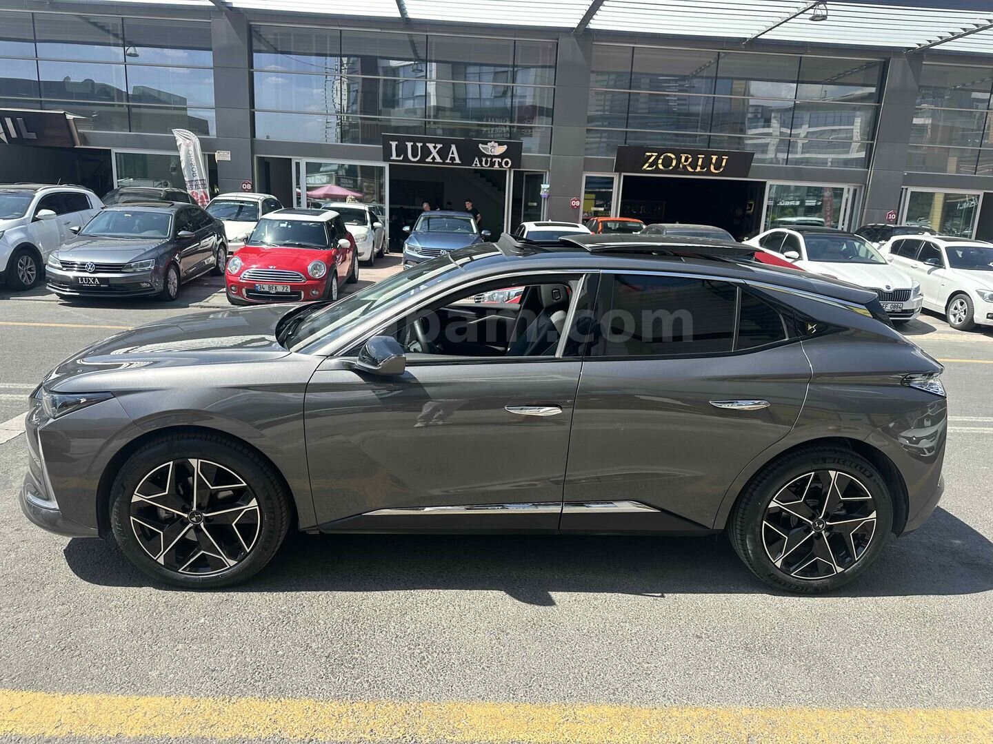 2025/HATASIZ/BOYASIZ/TRAMERSİZ/DS4 1.5BLUEHDİ PALLAS CAM TAVAN/KOMPLE PPF KAPLAMA/17000 KM 4