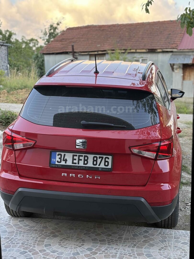 2. Sahibi Öğretmenden Tramersiz Boyasız Servis Bakımlı Arona 7
