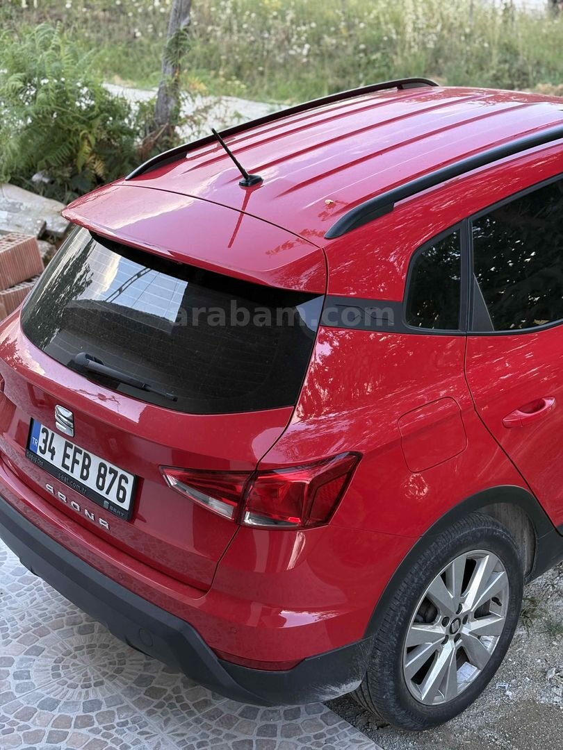 2. Sahibi Öğretmenden Tramersiz Boyasız Servis Bakımlı Arona 6