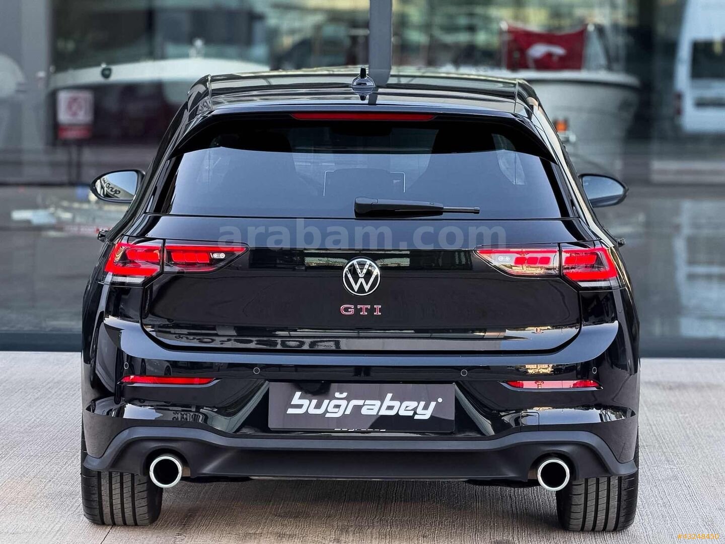 Galeriden Volkswagen Golf 2.0 TSI GTI 2024 Model Ankara 6.001 km Siyah 4