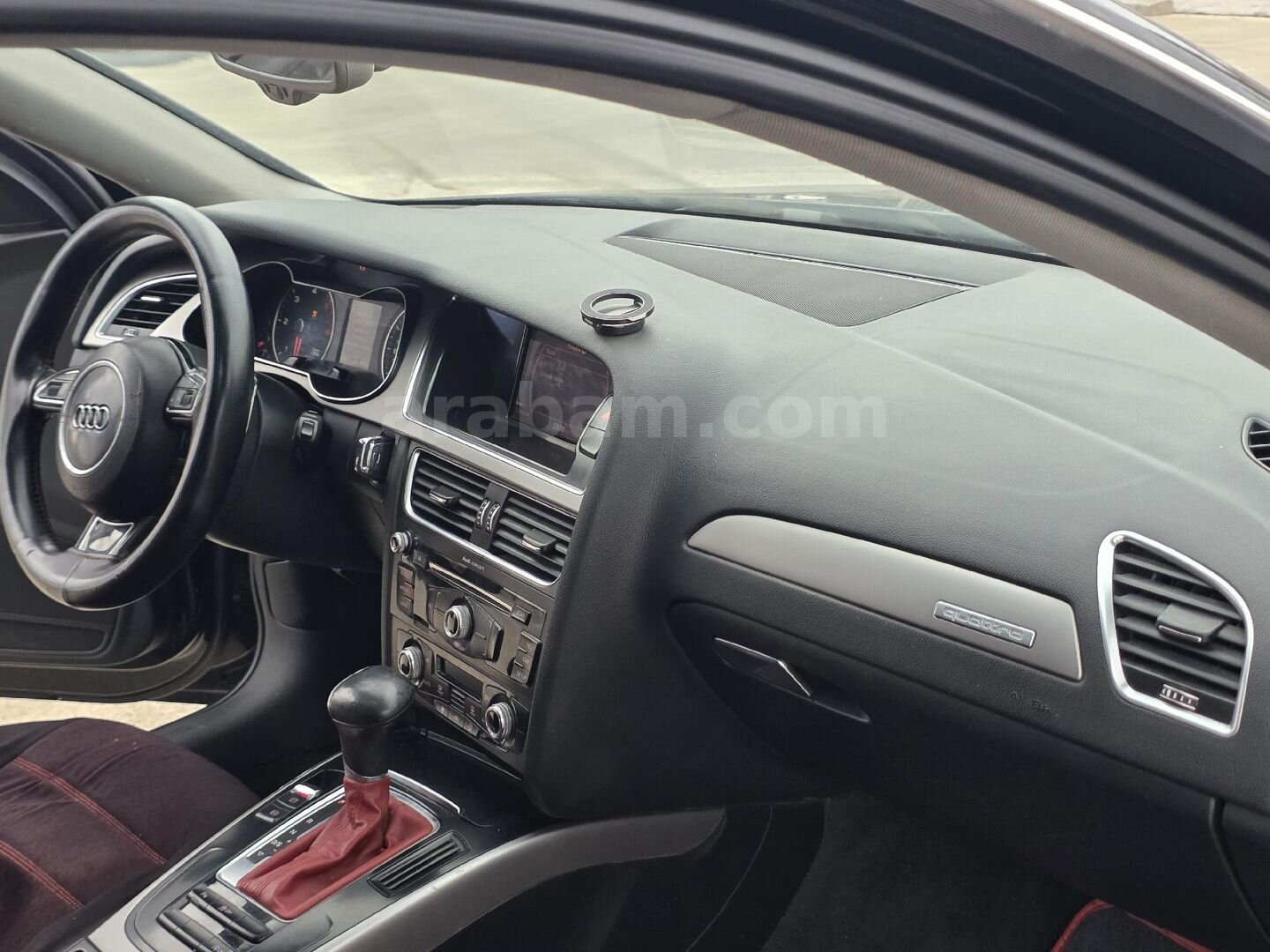 Galeriden Audi A4 Sedan 2.0 TDI Quattro 2014 Model Adıyaman 299.000 km Siyah 7