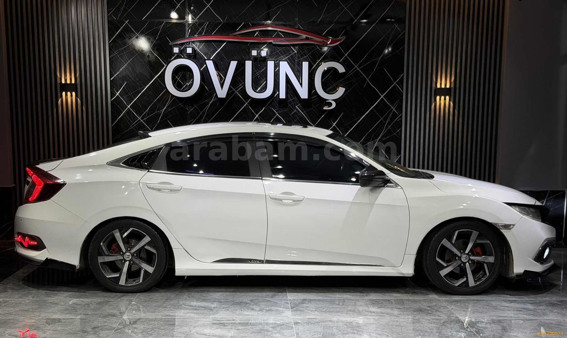 Galeriden Honda Civic 1.6i VTEC Eco Elegance 2017 Model Gaziantep 440.000 km Beyaz 5