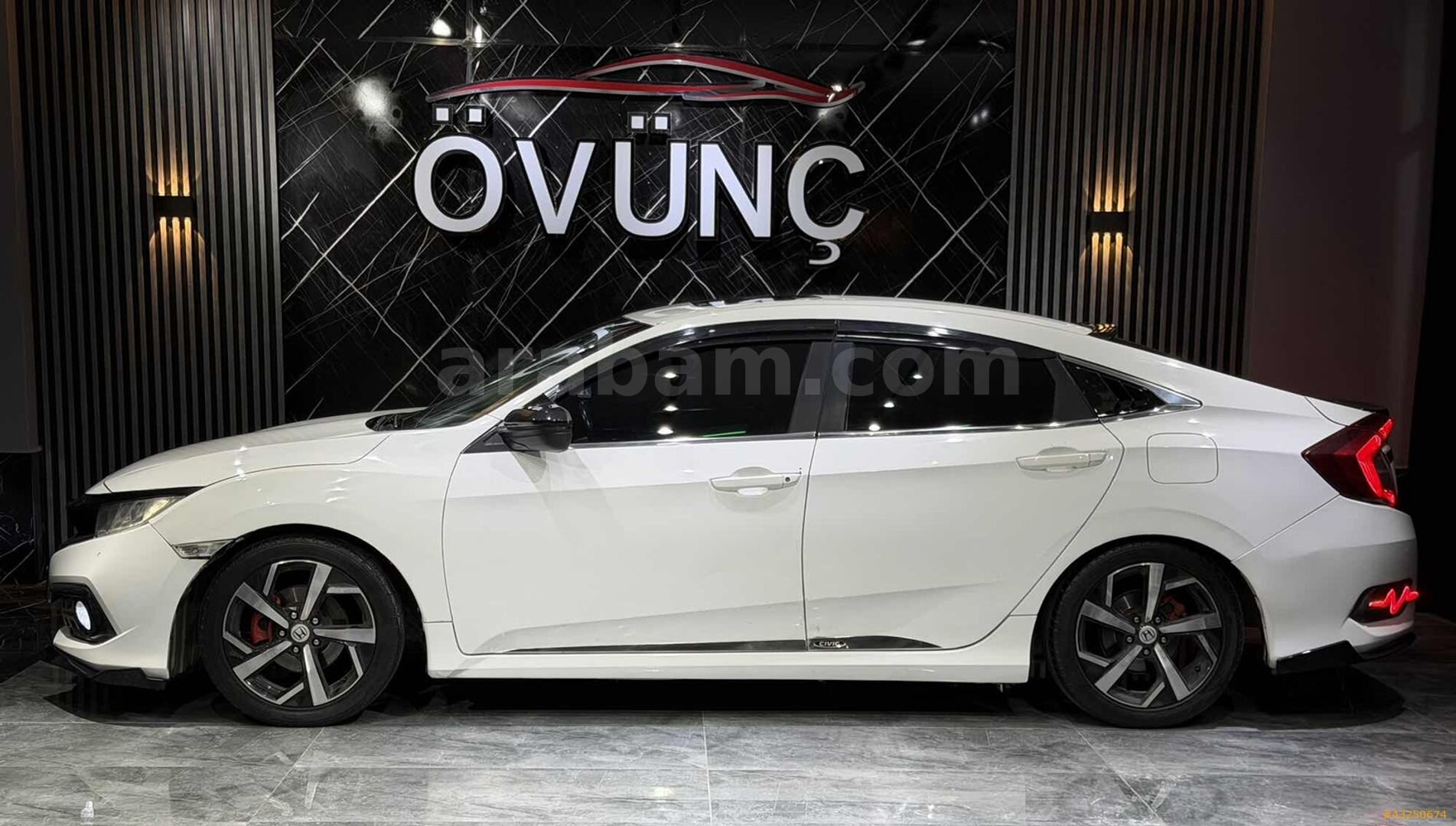 Galeriden Honda Civic 1.6i VTEC Eco Elegance 2017 Model Gaziantep 440.000 km Beyaz 6