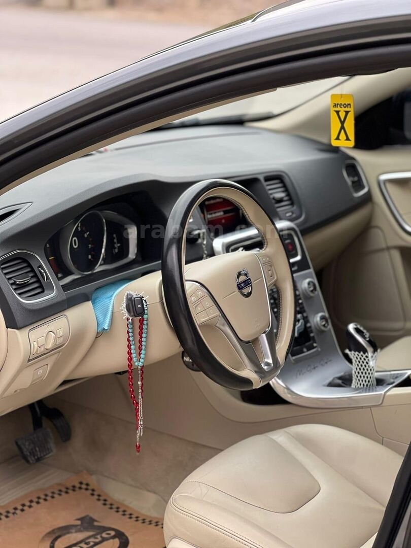 Sahibinden Volvo S60 1.5 T3 Advance 2017 Model Ankara 240.000 km Mavi (metalik) 2