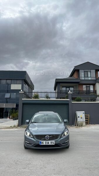Sahibinden Volvo S60 1.5 T3 Advance 2017 Model Ankara 240.000 km Mavi (metalik)