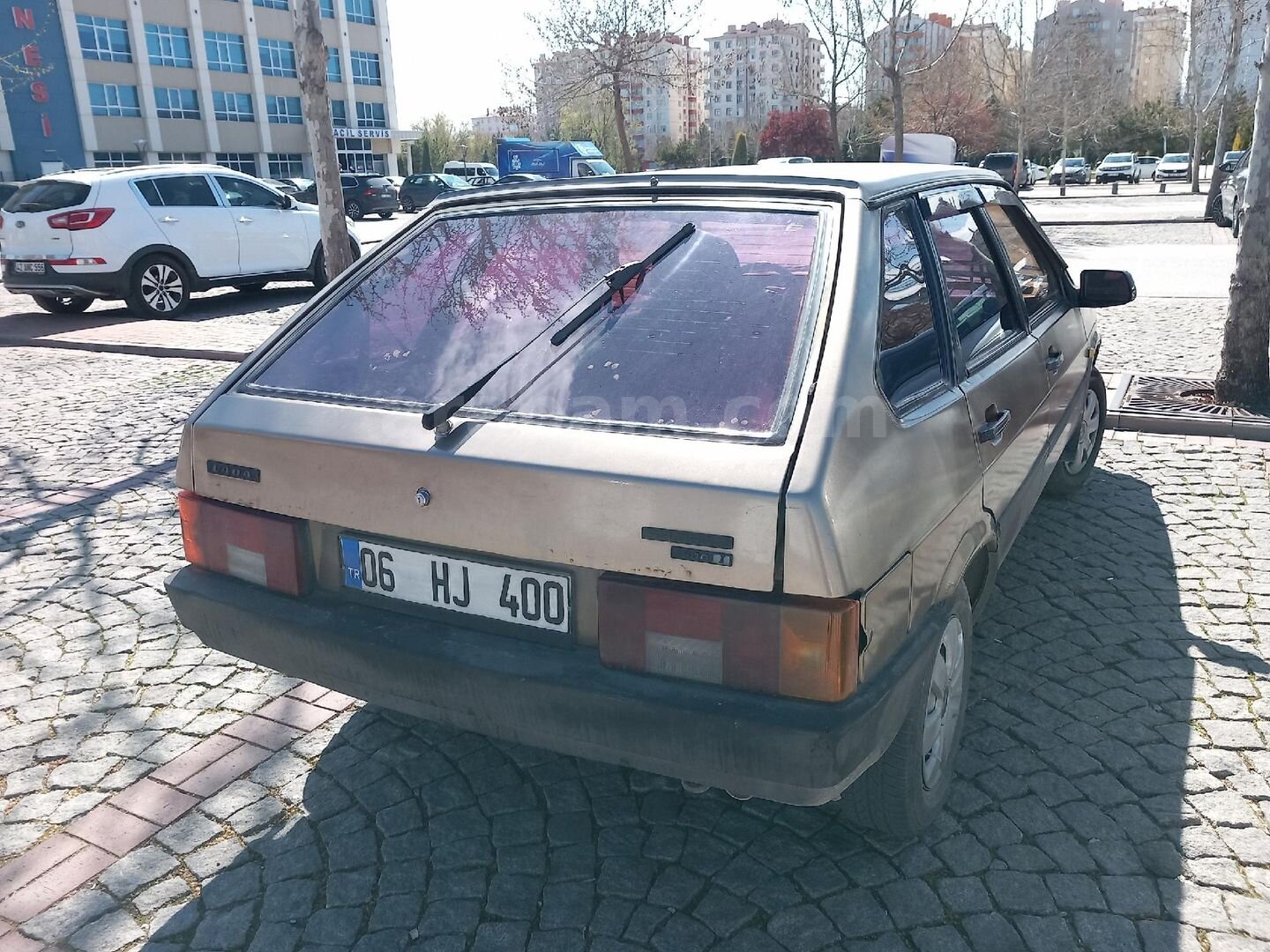 156bin km de lada samara 1.5 1999 Model Konya 3
